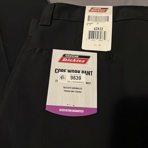 Men’s Dickies Core Work Pant 42x32 NWT